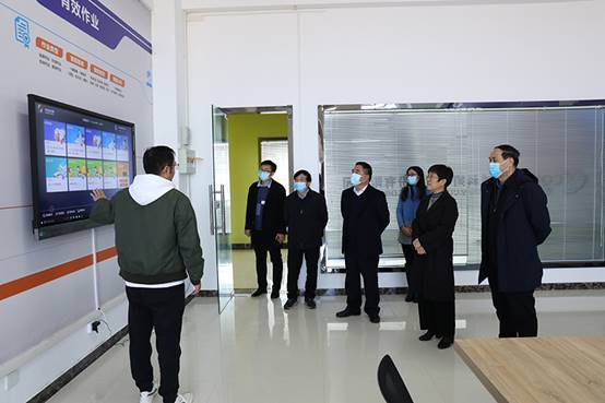说明: C:\Users\hp\Desktop\2.jpg